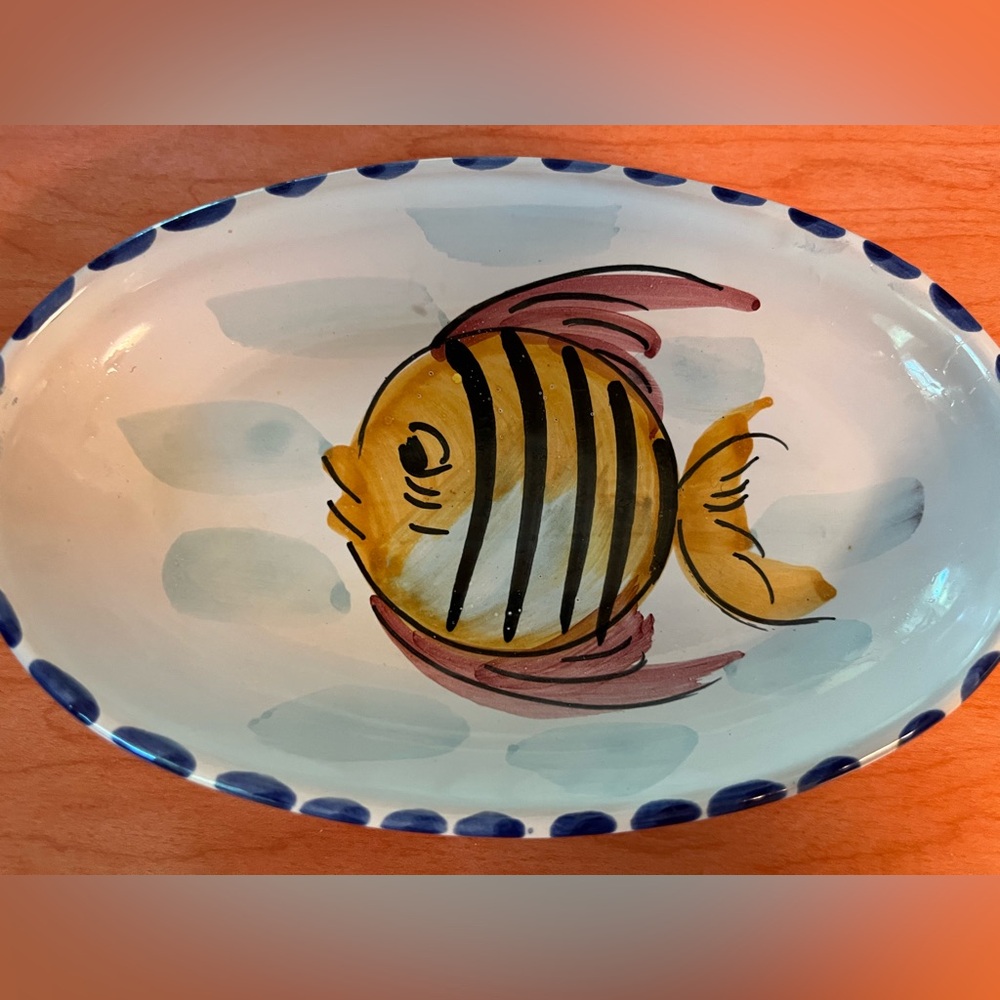 Small Vietri Italian Fish Oval Hand Painted Plate Platter - Picture 2 of 5